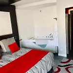 Adsweet Apartment *